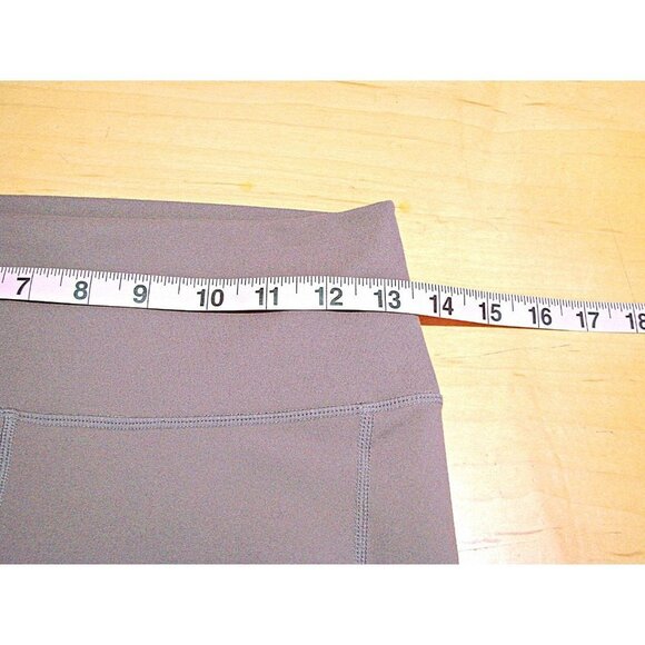 Fabletics Mauve Mila Pocket High Waisted Capri Mesh Side Leggings Size Small - Picture 4 of 9